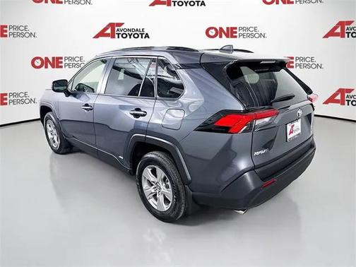 2025 Toyota RAV4 Hybrid LE