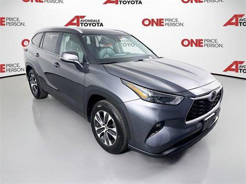 2025 Toyota Highlander XLE