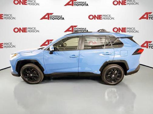 2025 Toyota RAV4 Hybrid SE