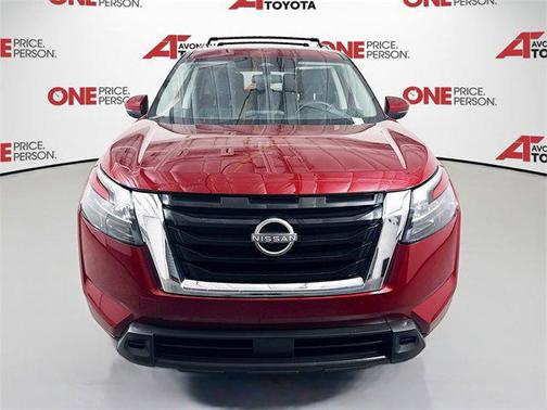 2023 Nissan Pathfinder SV FWD