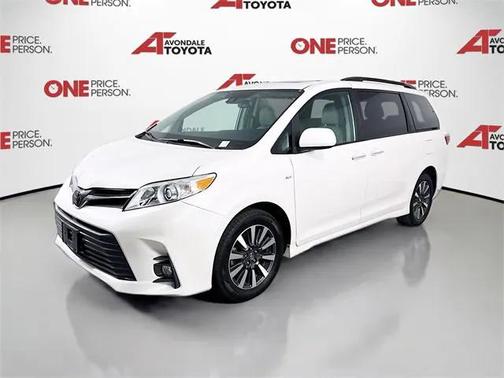 2020 Toyota Sienna XLE Premium