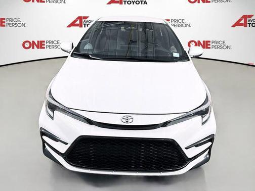 Ice Cap 2024 Toyota Corolla SE