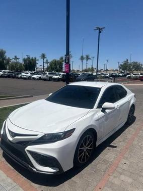 2023 Toyota Camry SE