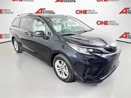 2023 Toyota Sienna XSE 7 Passenger