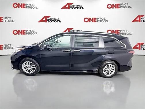 2023 Toyota Sienna XSE 7 Passenger