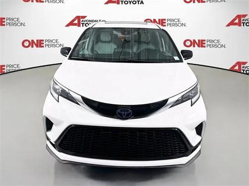 2022 Toyota Sienna XSE 7 Passenger
