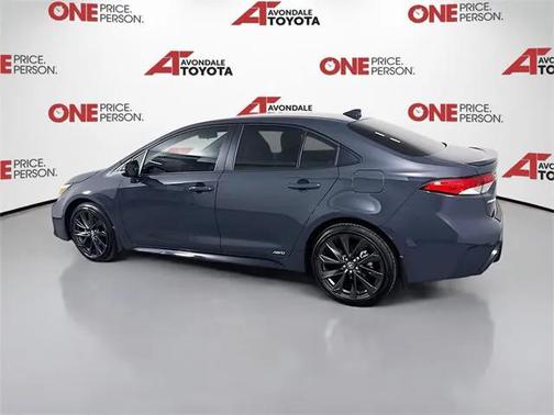 2025 Toyota Corolla Hybrid SE