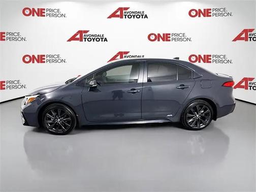 2025 Toyota Corolla Hybrid SE