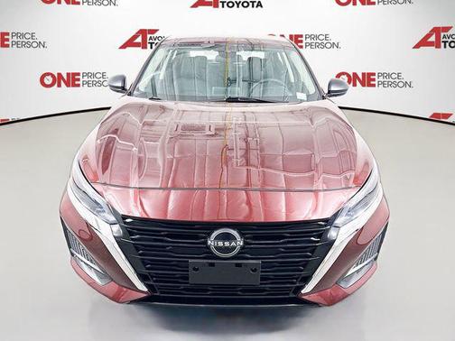 Garnet Pearl Metallic 2025 Nissan Altima SV FWD