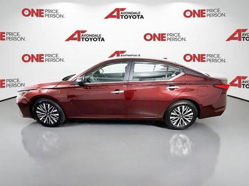 Garnet Pearl Metallic 2025 Nissan Altima SV FWD