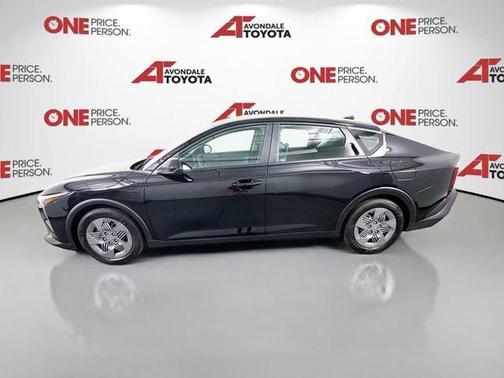 Aurora Black Pearl 2025 Kia K4 LX