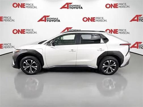 2024 Toyota bZ4X XLE