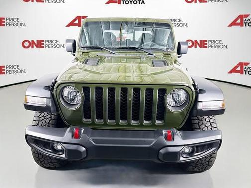 Sarge Green Clearcoat 2023 Jeep Gladiator Rubicon