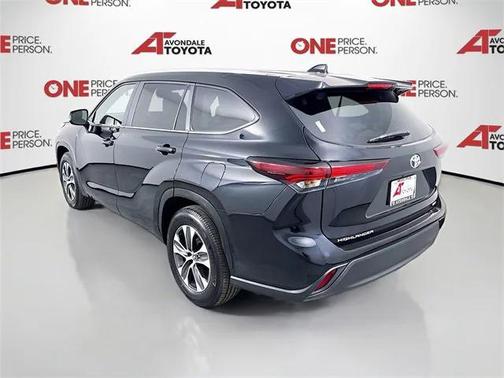 2025 Toyota Highlander XLE