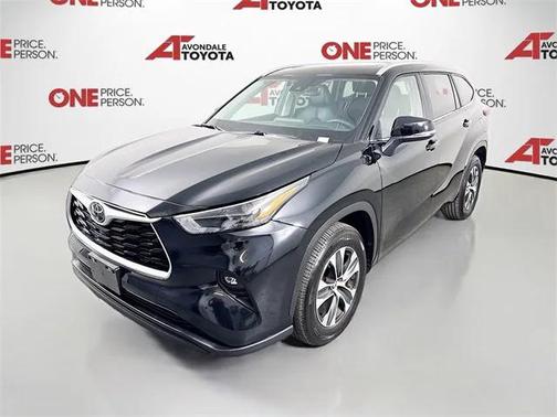 2025 Toyota Highlander XLE