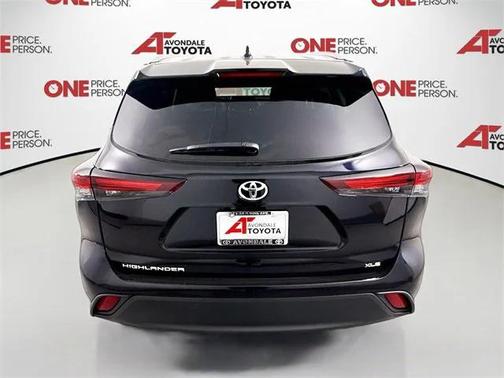 2025 Toyota Highlander XLE