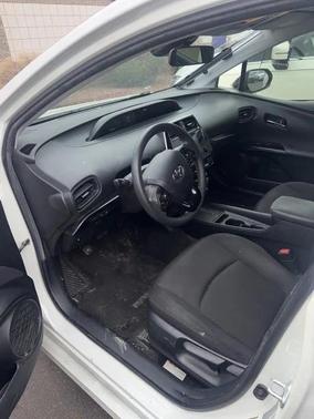 2019 Toyota Prius LE