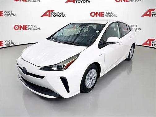 2019 Toyota Prius LE