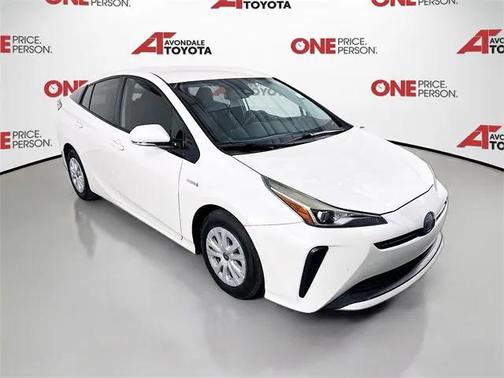 2019 Toyota Prius LE