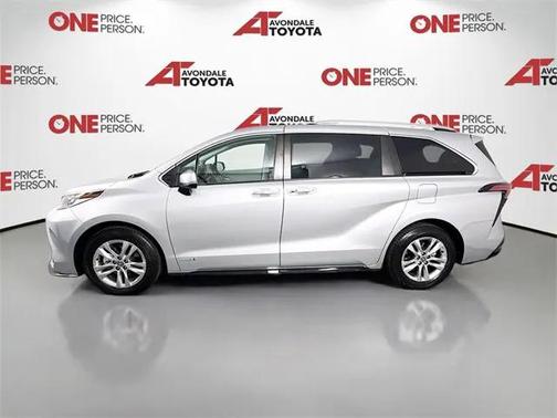 2021 Toyota Sienna Limited 7-Passenger
