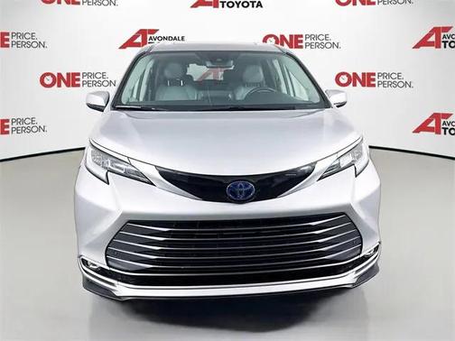 2021 Toyota Sienna Limited 7-Passenger
