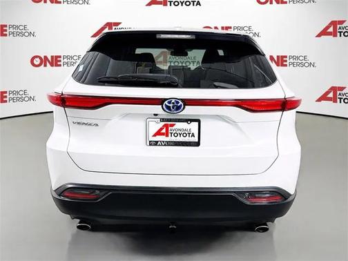 2023 Toyota Venza LE