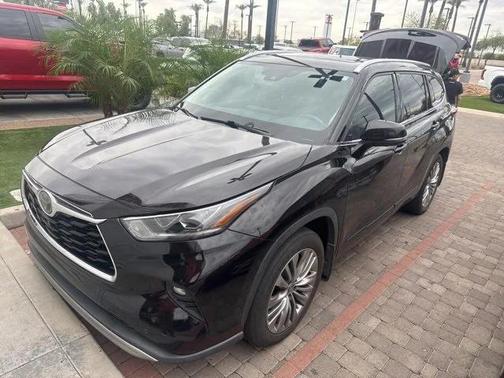 2021 Toyota Highlander Platinum
