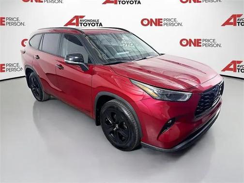 2024 Toyota Highlander Hybrid XLE