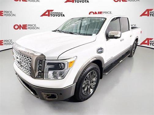 2017 Nissan Titan Platinum Reserve
