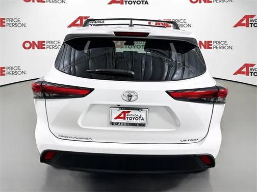 2022 Toyota Highlander LE