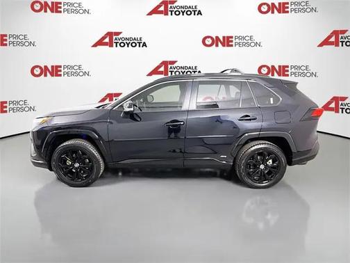 2024 Toyota RAV4 Hybrid SE