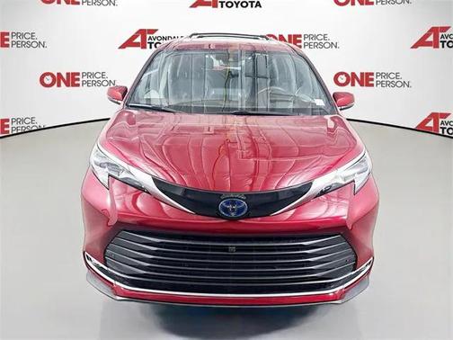 2024 Toyota Sienna Platinum 7 Passenger