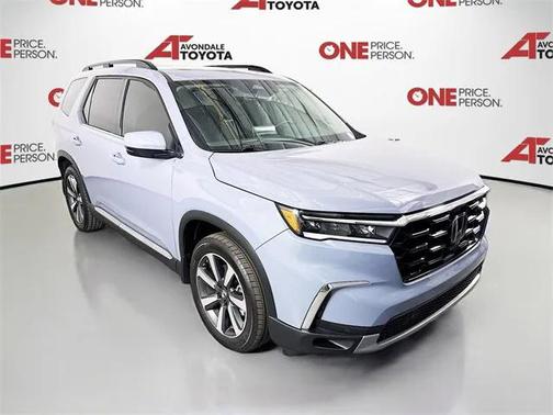 2025 Honda Pilot Touring 8-Passenger