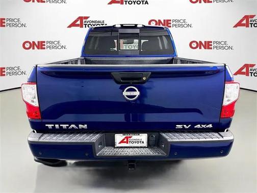 2024 Nissan Titan SV