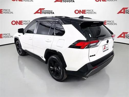 2021 Toyota RAV4 Hybrid SE