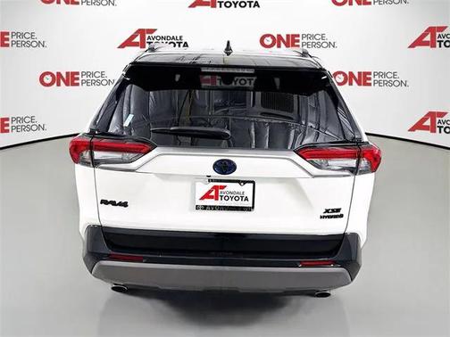 2021 Toyota RAV4 Hybrid SE