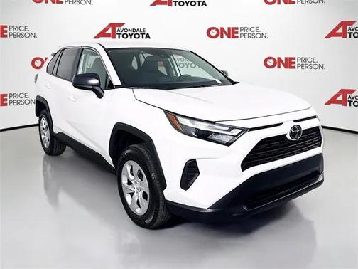 2025 Toyota RAV4 LE