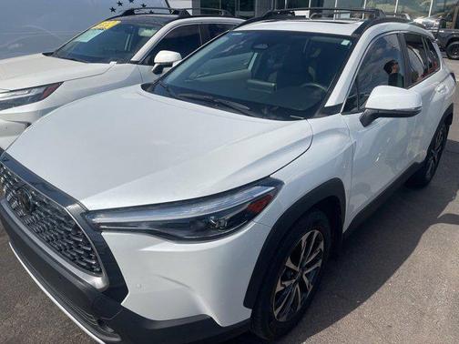 2024 Toyota Corolla Cross XLE