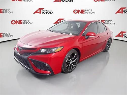 2022 Toyota Camry SE