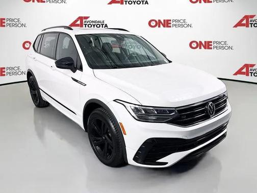 2023 Volkswagen Tiguan 2.0T SE R-Line Black