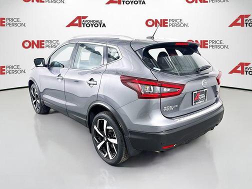 2022 Nissan Rogue Sport SL