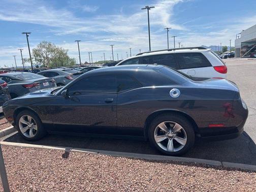 2016 Dodge Challenger SXT