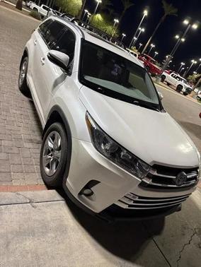 2017 Toyota Highlander Limited