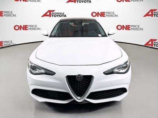 Alfa White 2018 Alfa Romeo Giulia Ti Sport