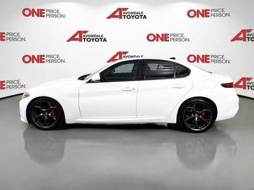 Alfa White 2018 Alfa Romeo Giulia Ti Sport