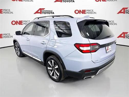 2024 Honda Pilot Touring 8-Passenger