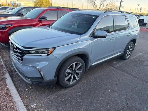 2024 Honda Pilot Touring 8-Passenger
