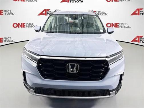 2024 Honda Pilot Touring 8-Passenger