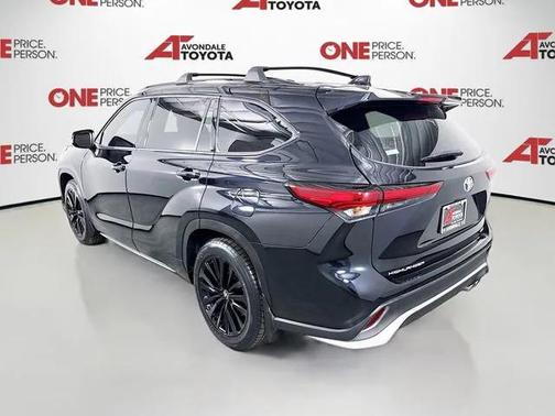 2023 Toyota Highlander XSE