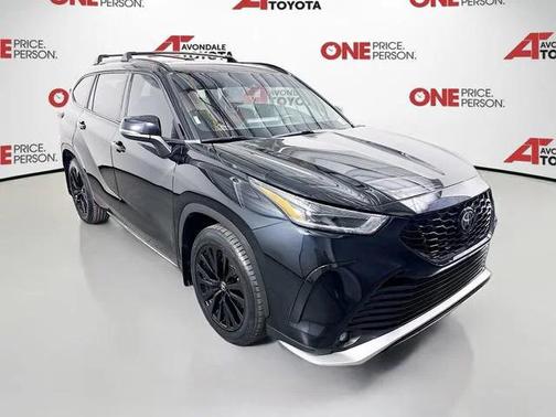 2023 Toyota Highlander XSE